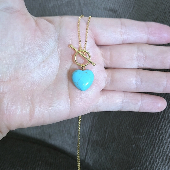 Blue Jade Heart🩵 Pendant Toggle Necklace - NWT - Picture 12 of 16